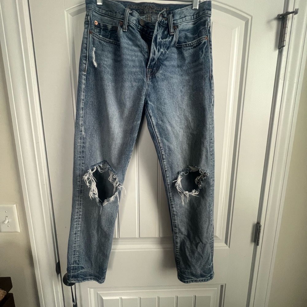 American Eagle Outfitters Relaxed Ripped Blue Jeans